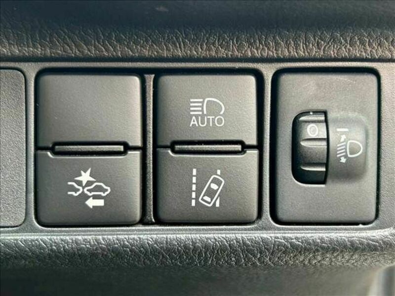 COROLLA FIELDER-6