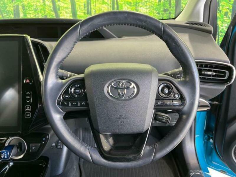 PRIUS PHV-10