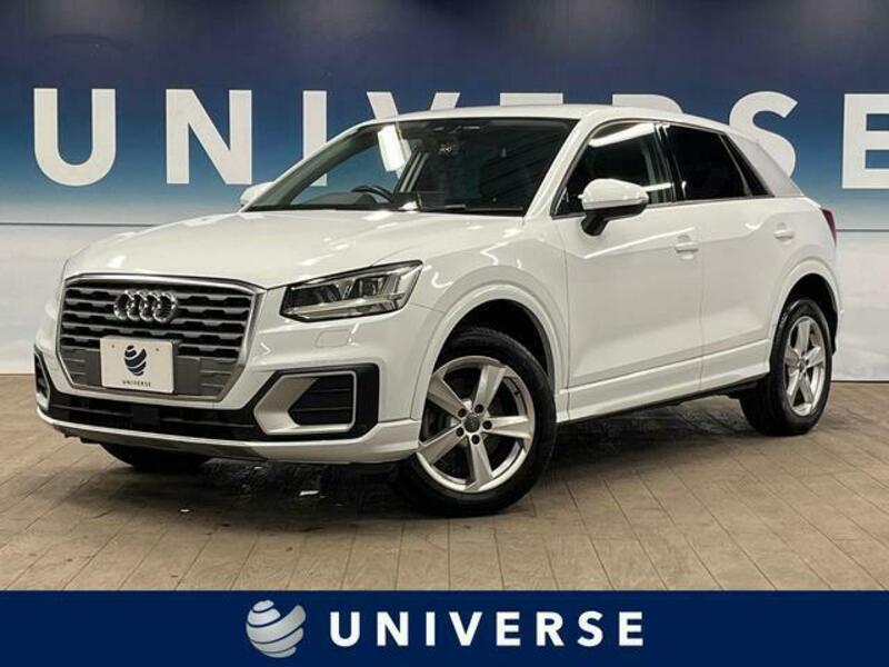 AUDI　Q2