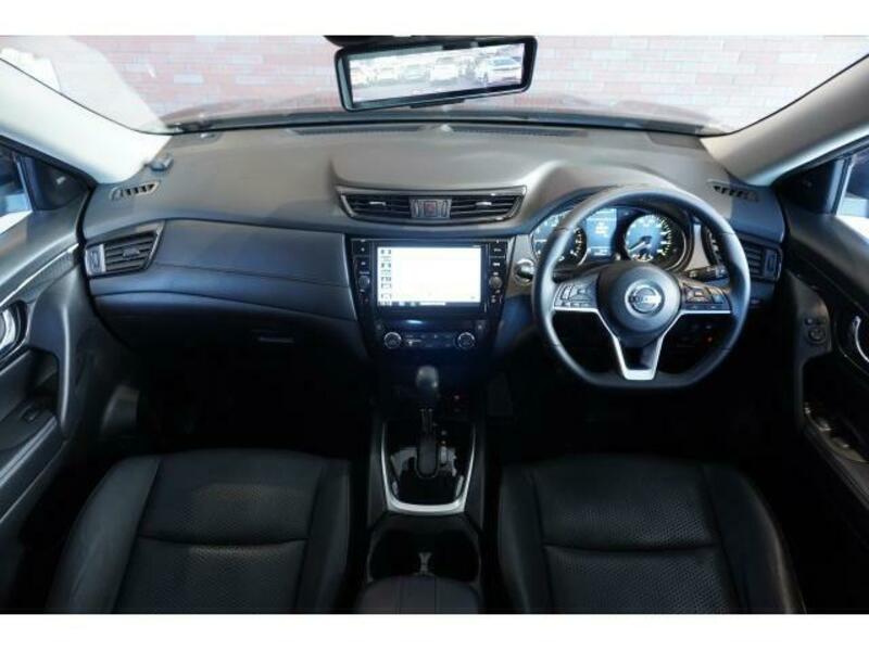 X-TRAIL-2