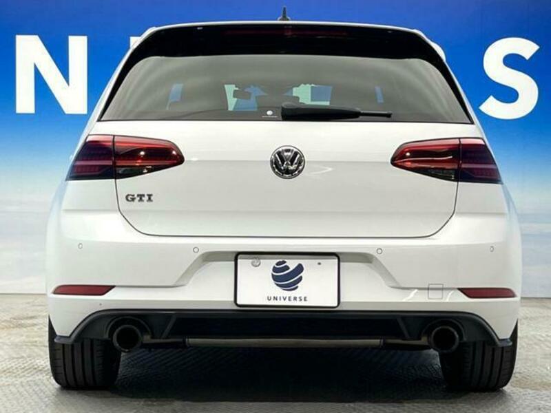 GOLF GTI