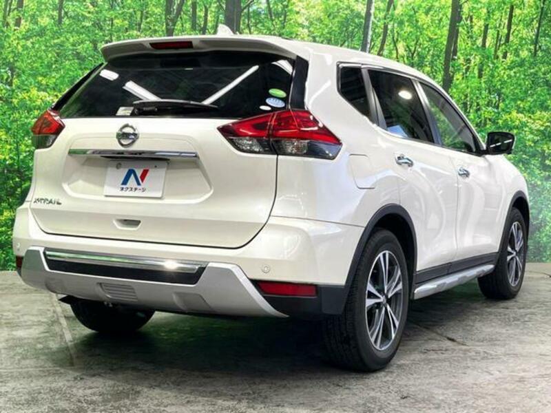 X-TRAIL-16