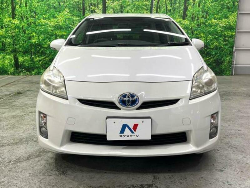 PRIUS-13