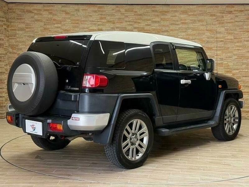 FJ CRUISER-15