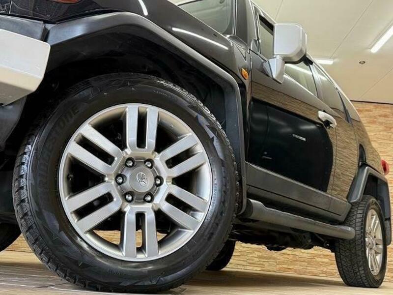 FJ CRUISER-18