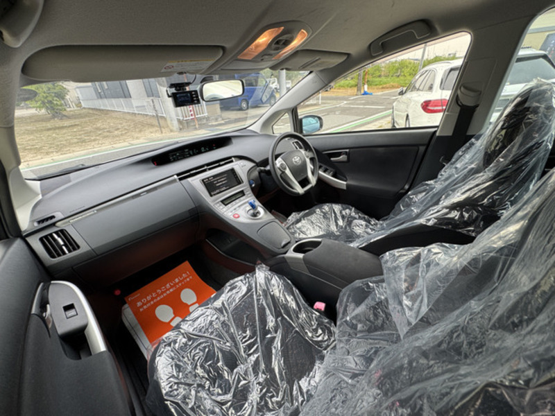 PRIUS PHV-15