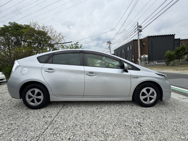 PRIUS PHV-7