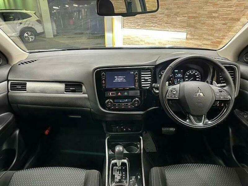 OUTLANDER-1