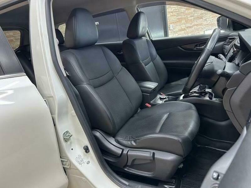 X-TRAIL-4