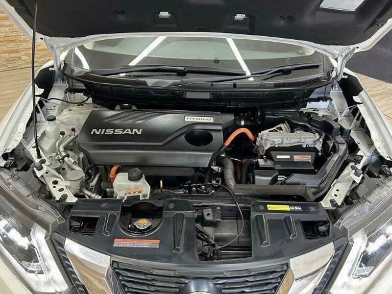 X-TRAIL-17