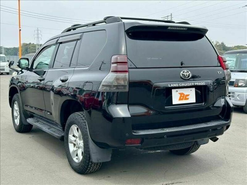 LAND CRUISER PRADO-12