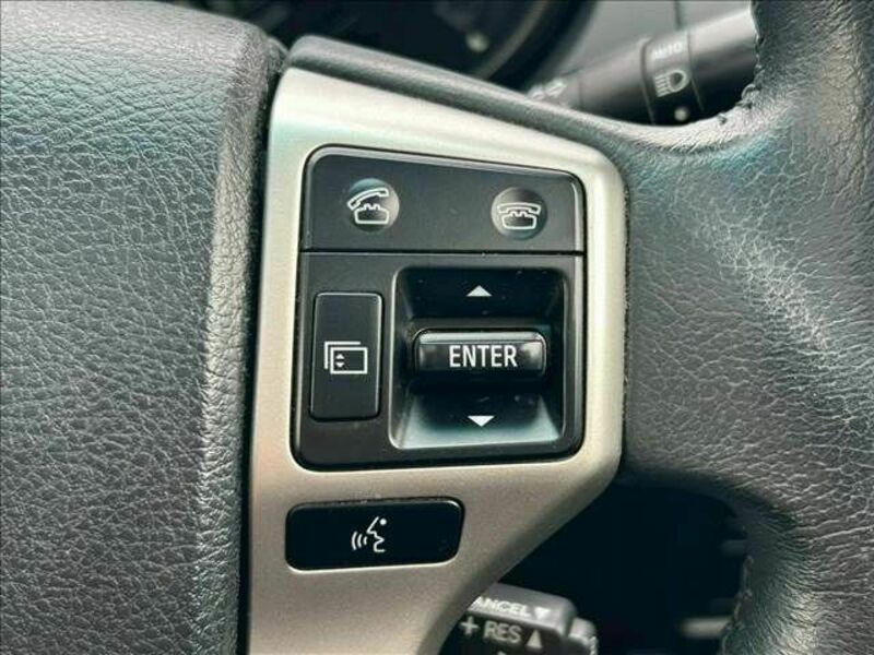 LAND CRUISER PRADO-27