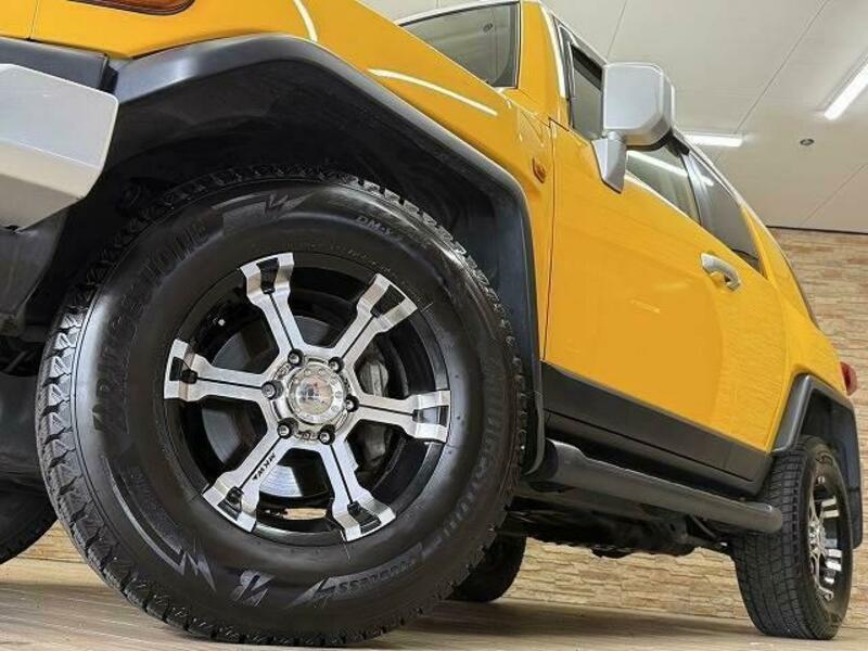 FJ CRUISER-18