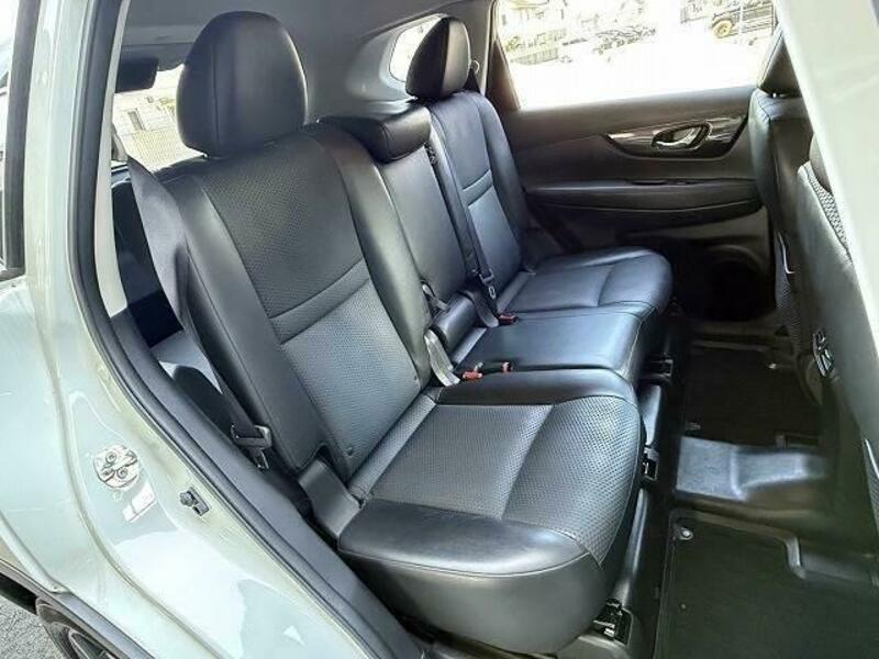 X-TRAIL-5