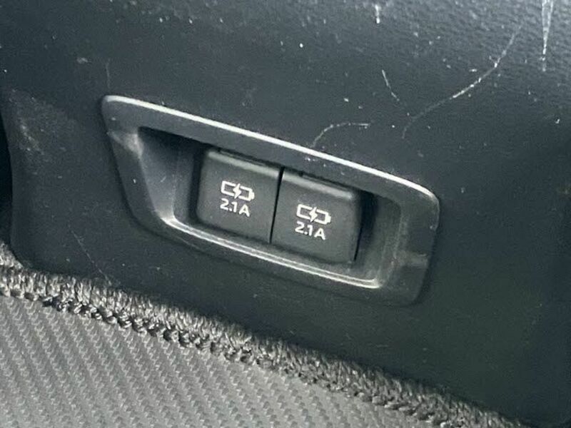 COROLLA TOURING-21