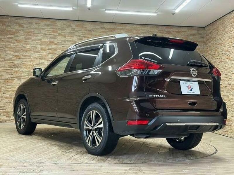 X-TRAIL-16