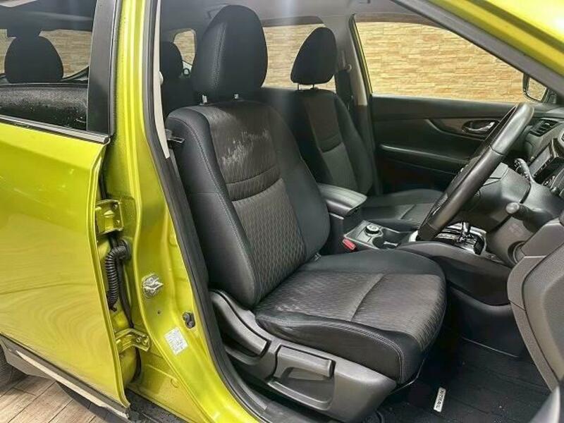 X-TRAIL-4