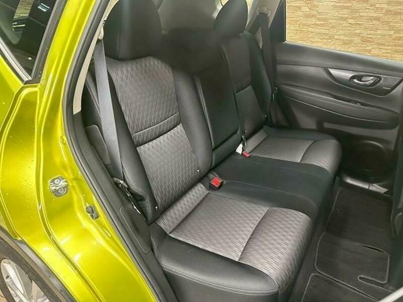 X-TRAIL-5