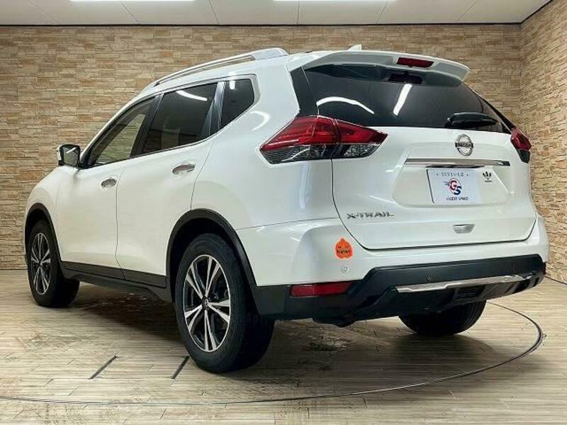 X-TRAIL-16