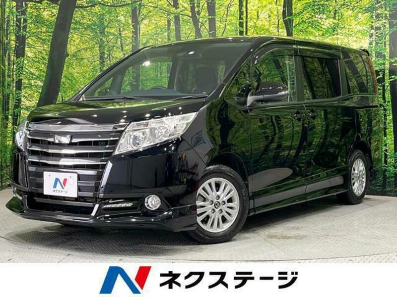 TOYOTA　NOAH