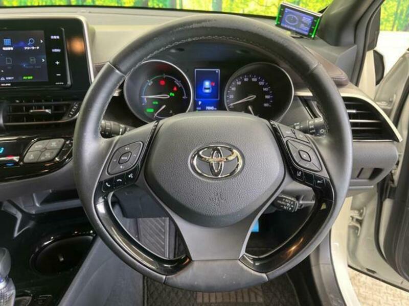 C-HR-4