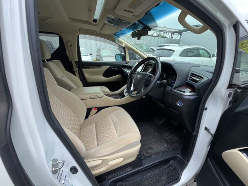 ALPHARD-9
