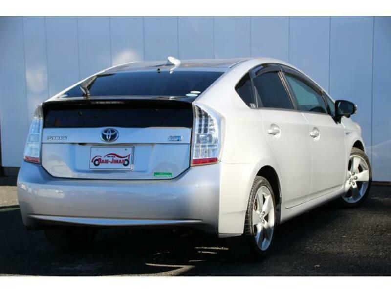 PRIUS-5