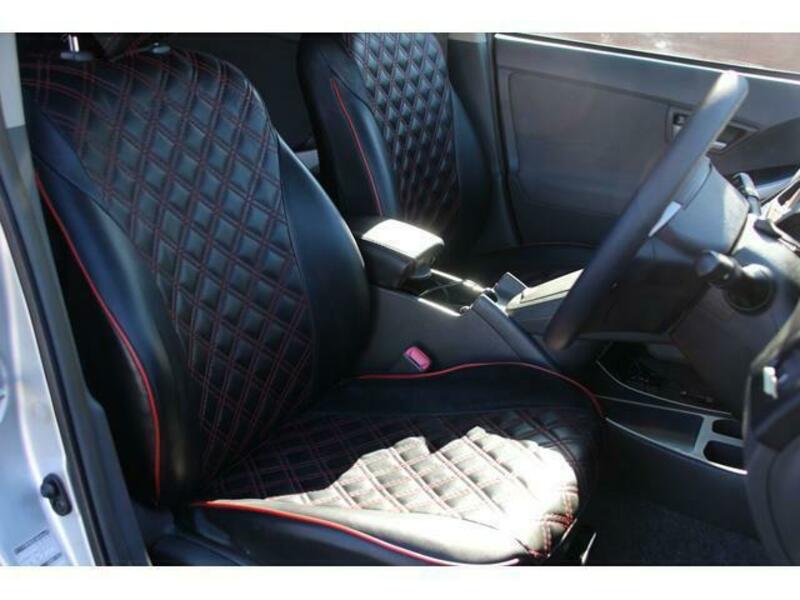 PRIUS-17