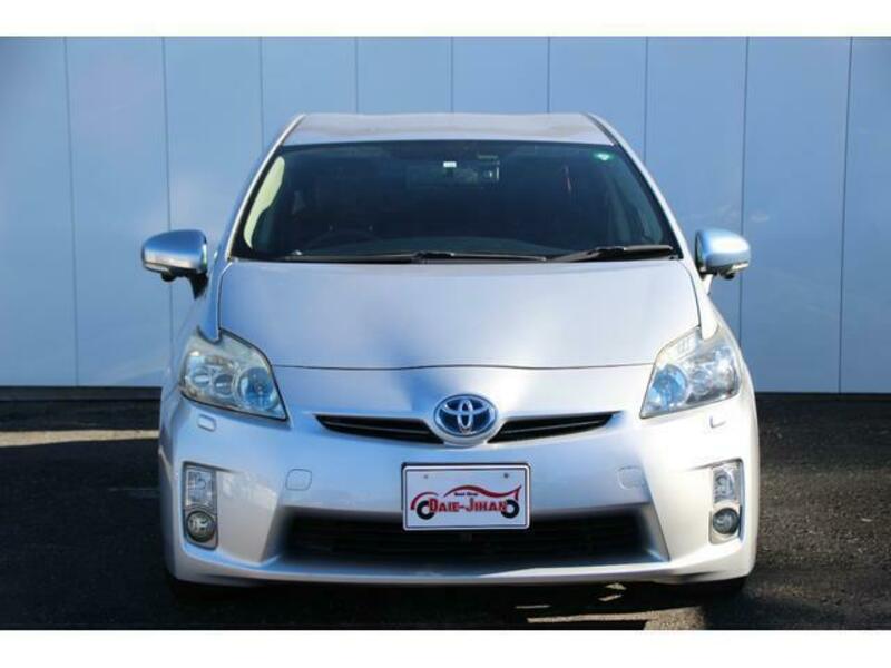 PRIUS-9