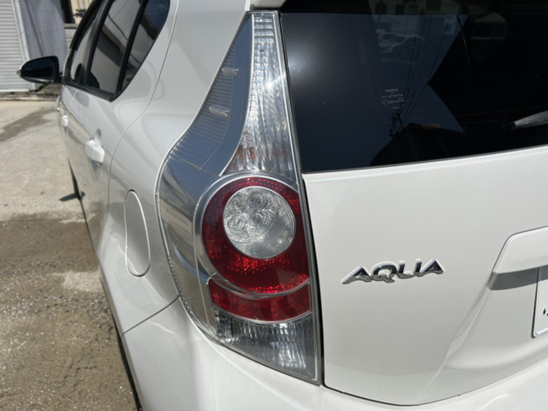 AQUA-10