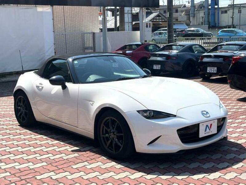 ROADSTER-15