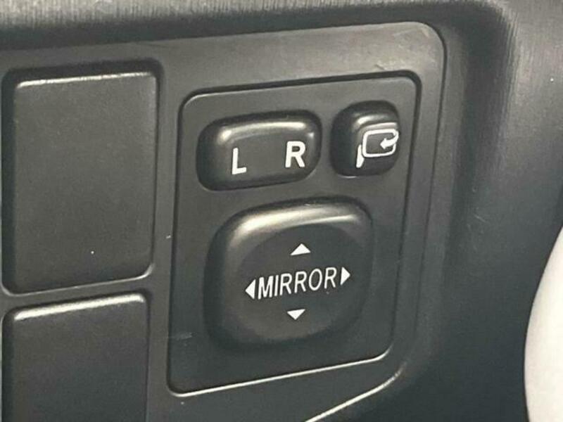 PRIUS-7