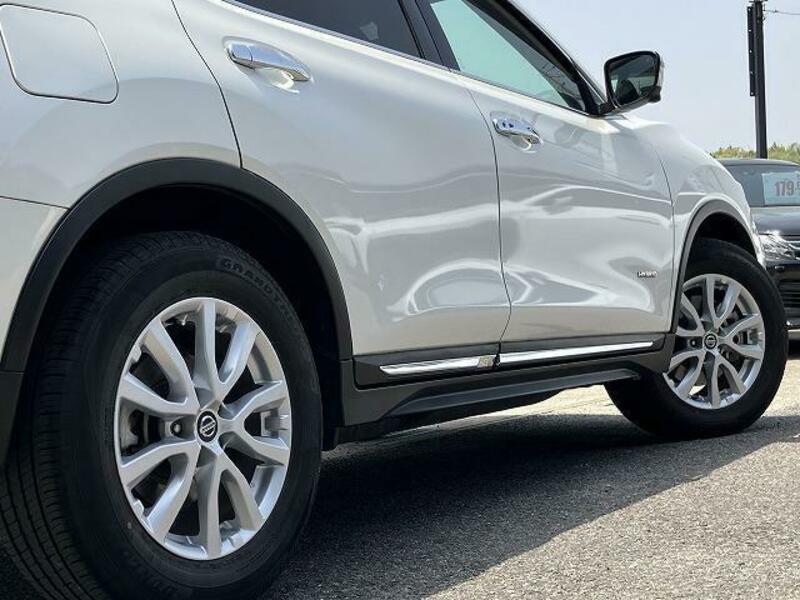 X-TRAIL-14