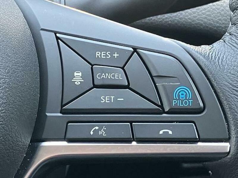 X-TRAIL-8