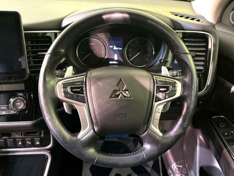 OUTLANDER PHEV