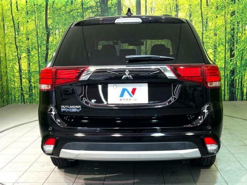 OUTLANDER PHEV