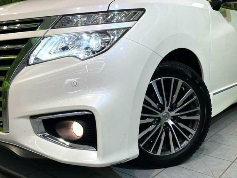 ELGRAND-11