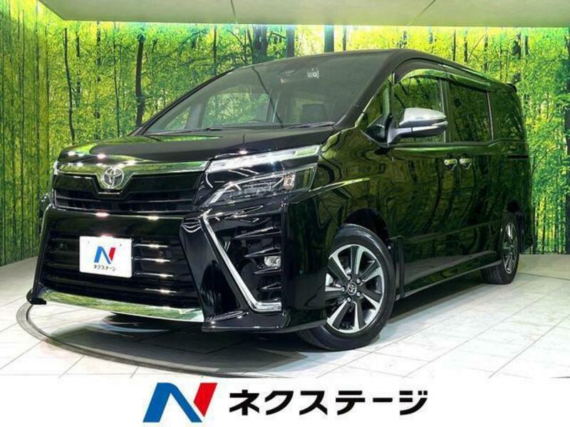 TOYOTA　VOXY