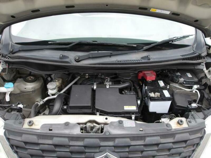 WAGON R-18