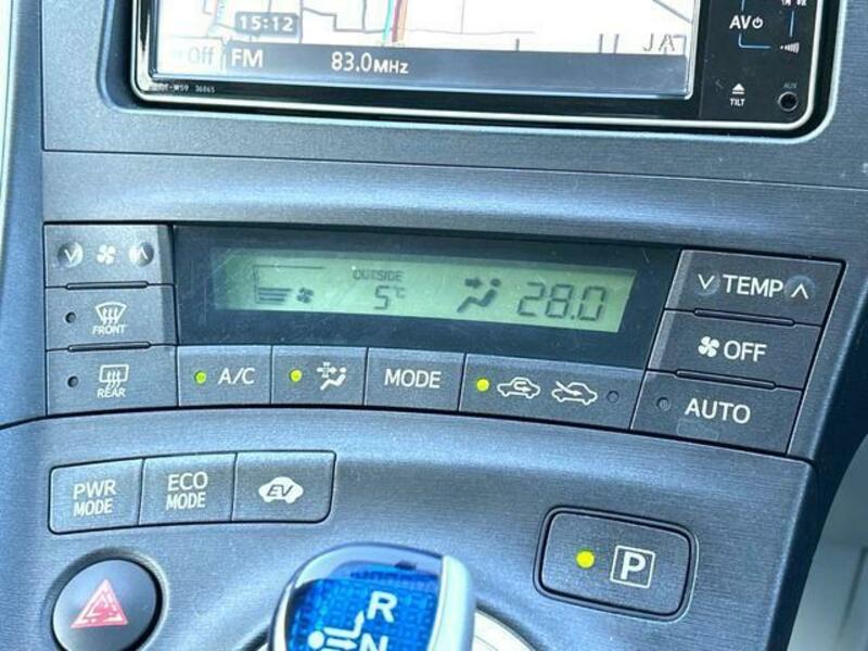 PRIUS-5