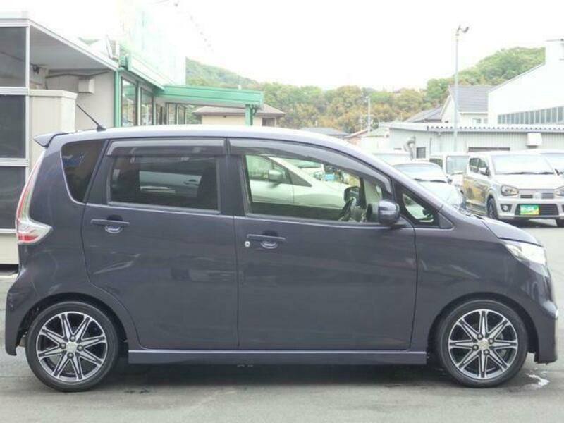 EK CUSTOM-4