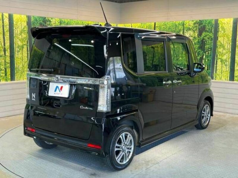 N BOX CUSTOM-16