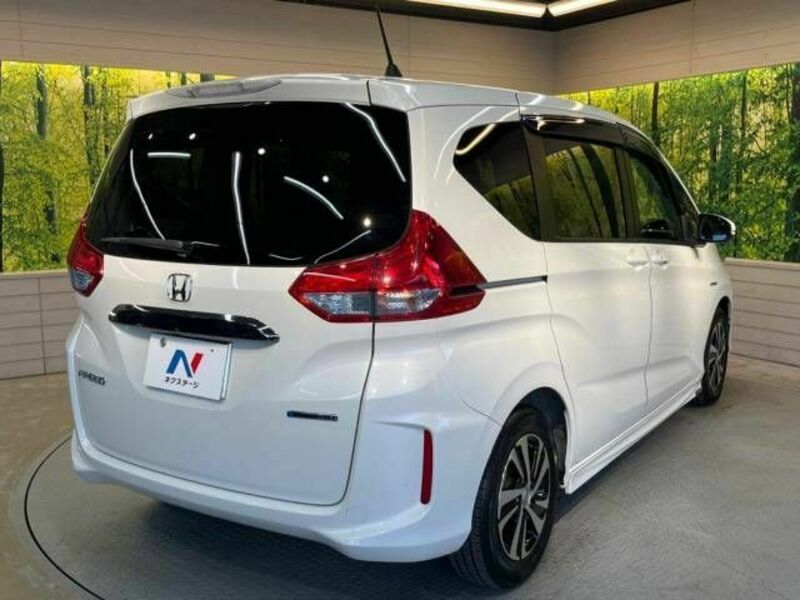 FREED HYBRID-16