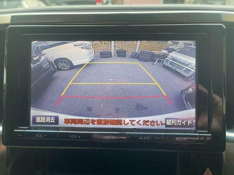 VELLFIRE-6