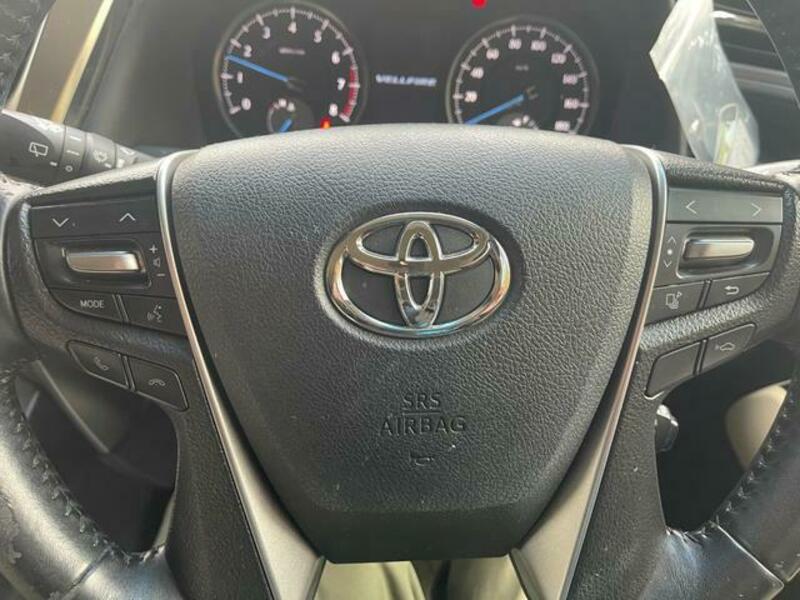 VELLFIRE-12