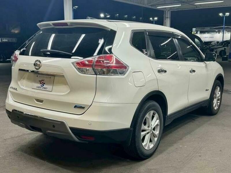 X-TRAIL-15