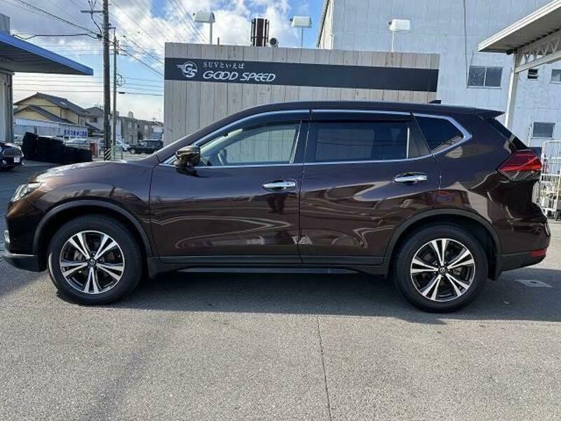 X-TRAIL-15