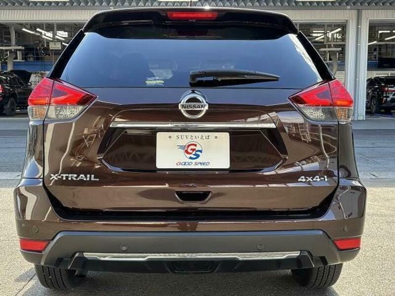 X-TRAIL-16