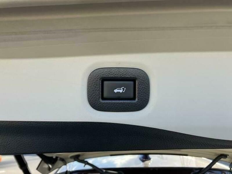 X-TRAIL-8