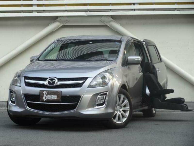 MAZDA　MPV